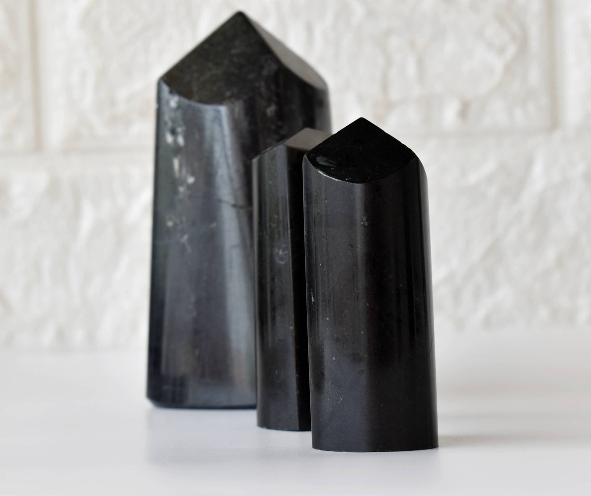 1kg Black Tourmaline Crystal Polished Points (2-4Pcs)