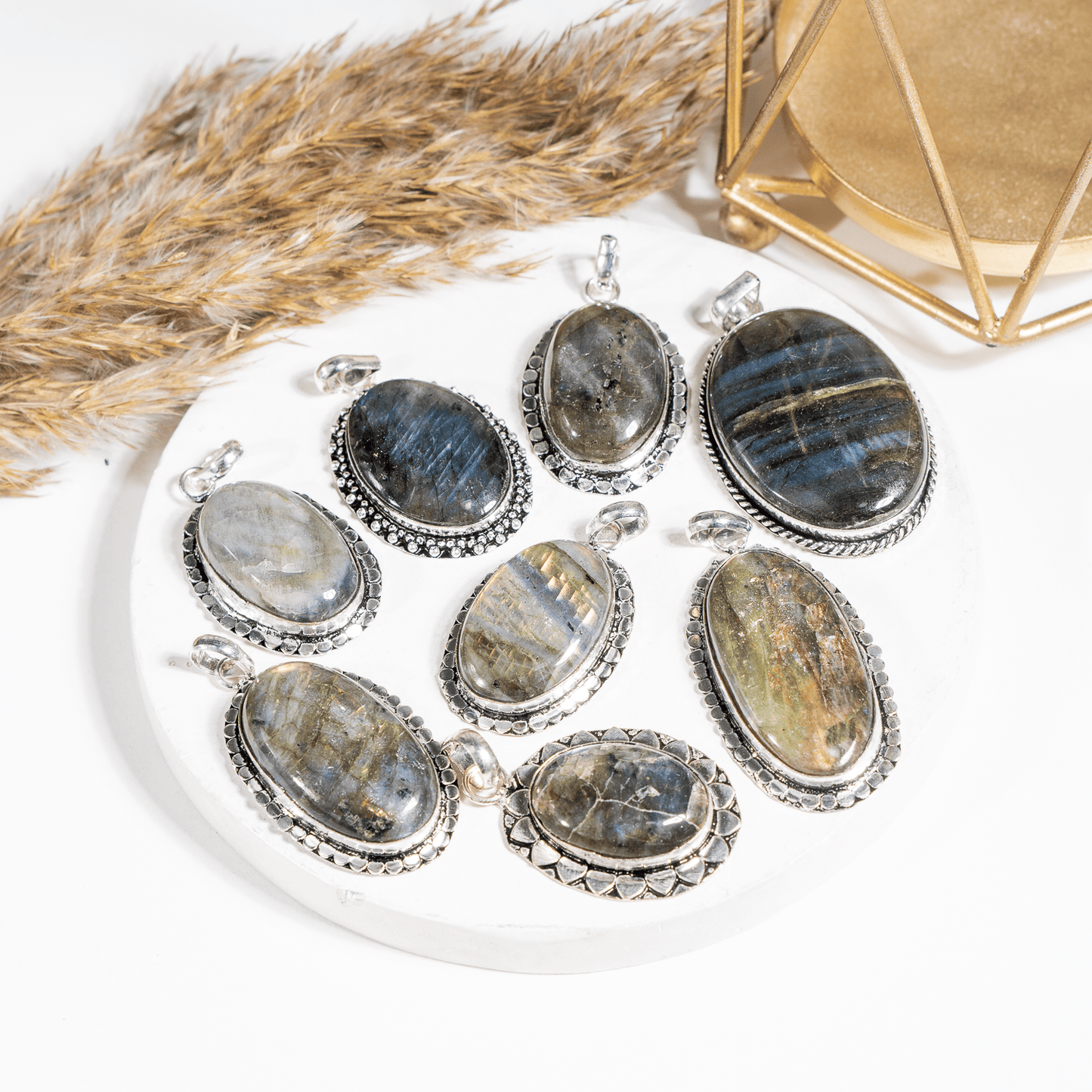 Labradorite Pendant |Crystal Jewelry | Natural Gemstone Pendant | Crystal Charm Jewelry | Boho Pendant