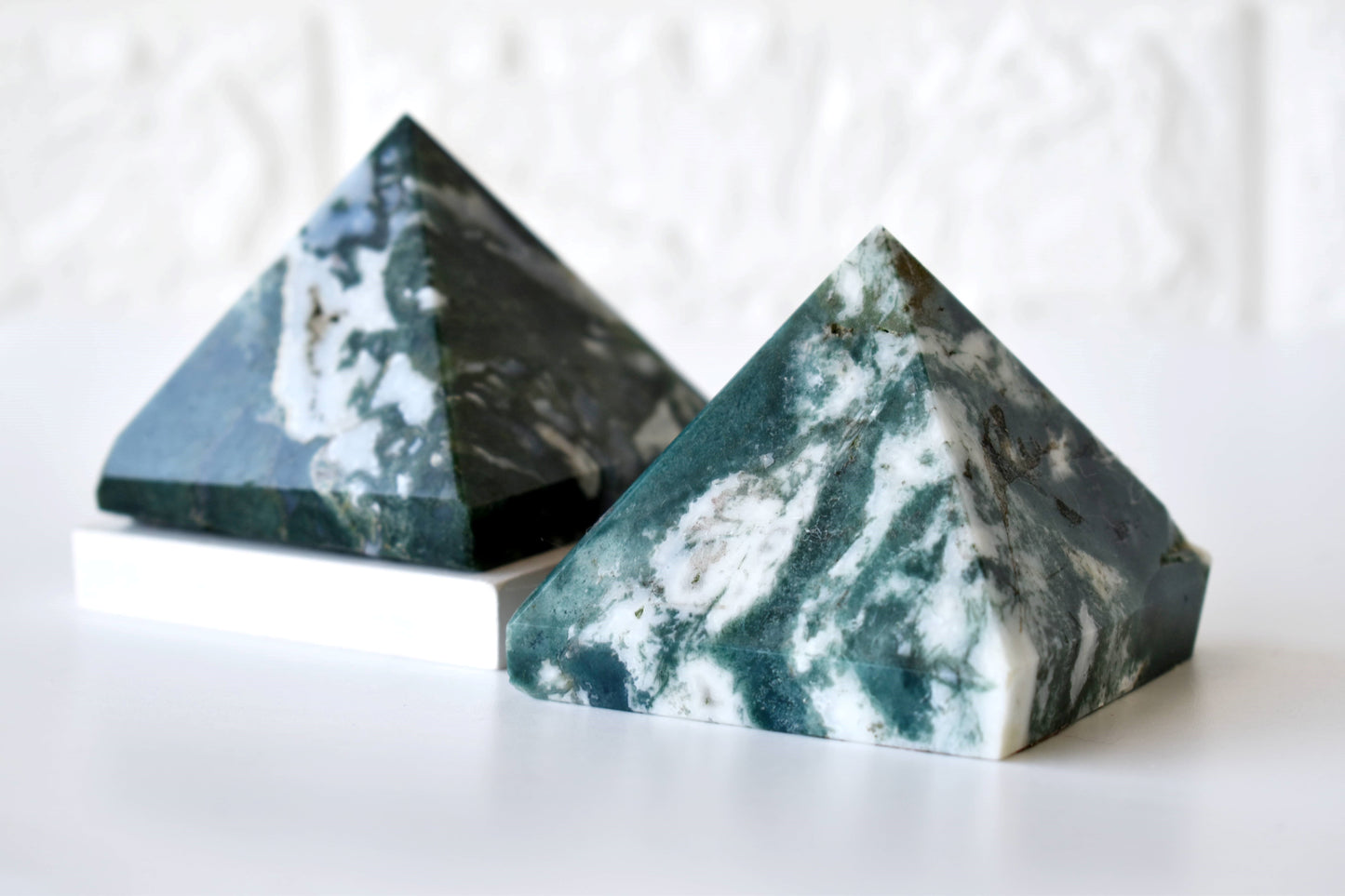 1 Kg Tree Agate Crystal Pyramid (2 inches)