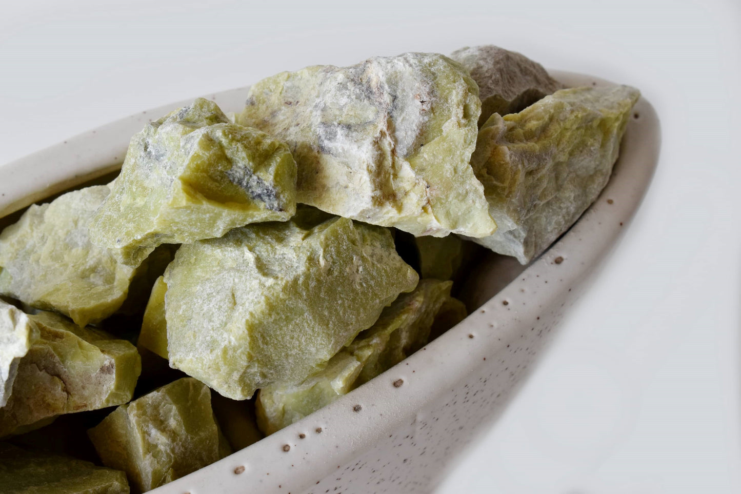 1Kg Serpentine Rough Stones