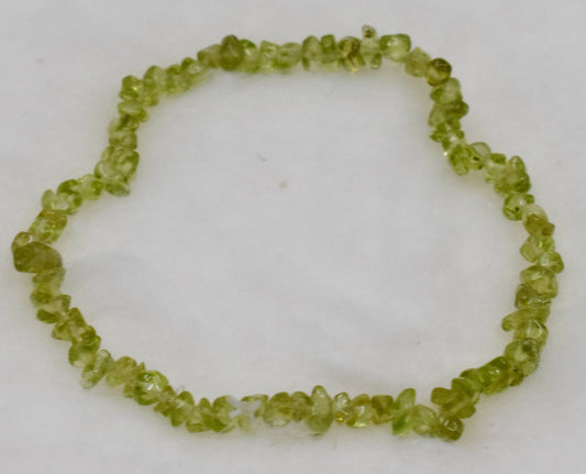 Peridot Gemstone Chip Bracelet.