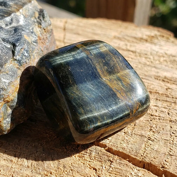 Blue Tiger Eye (Hawk's Eye)