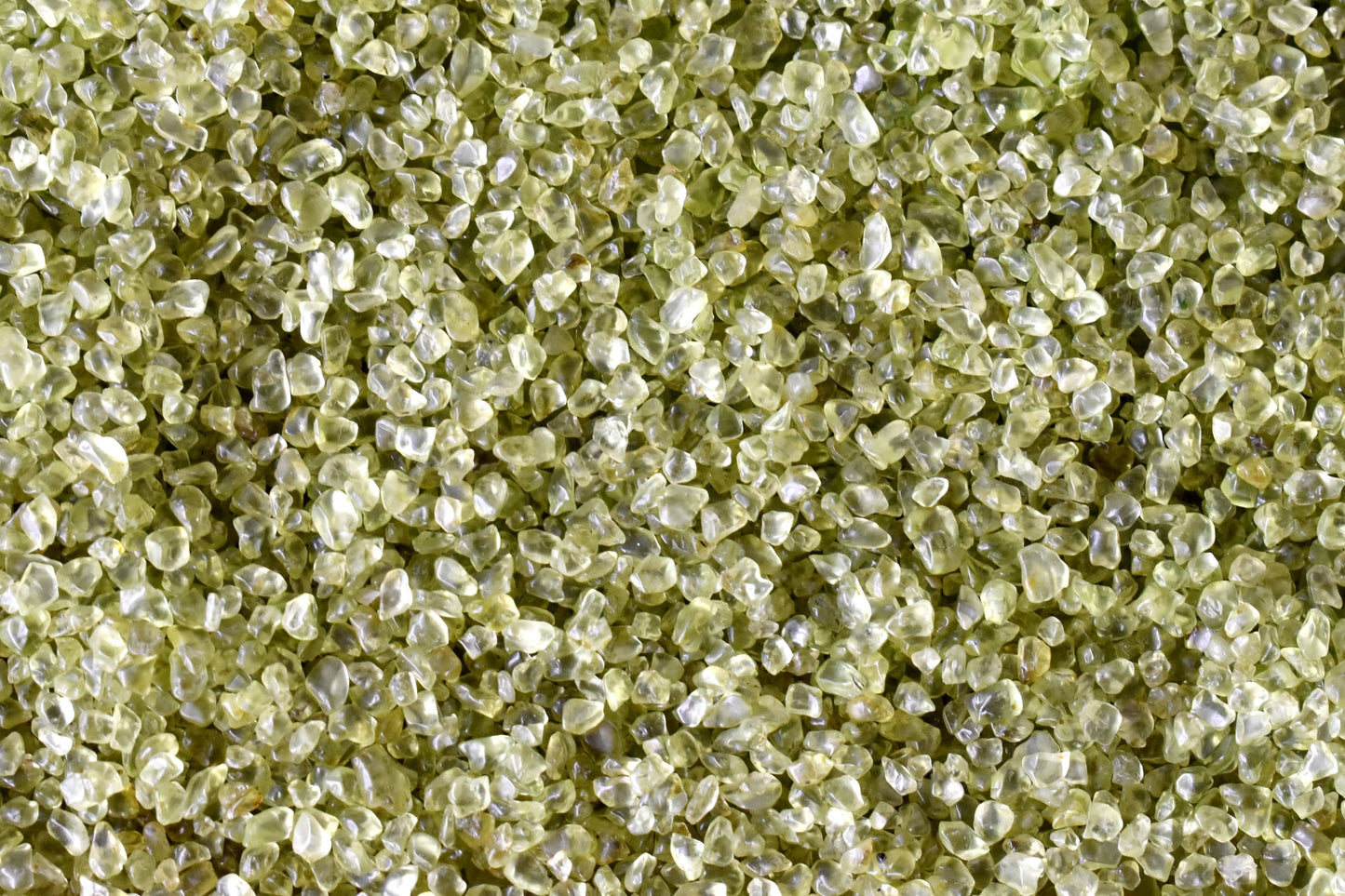 1kg Peridot Gemstone Chips