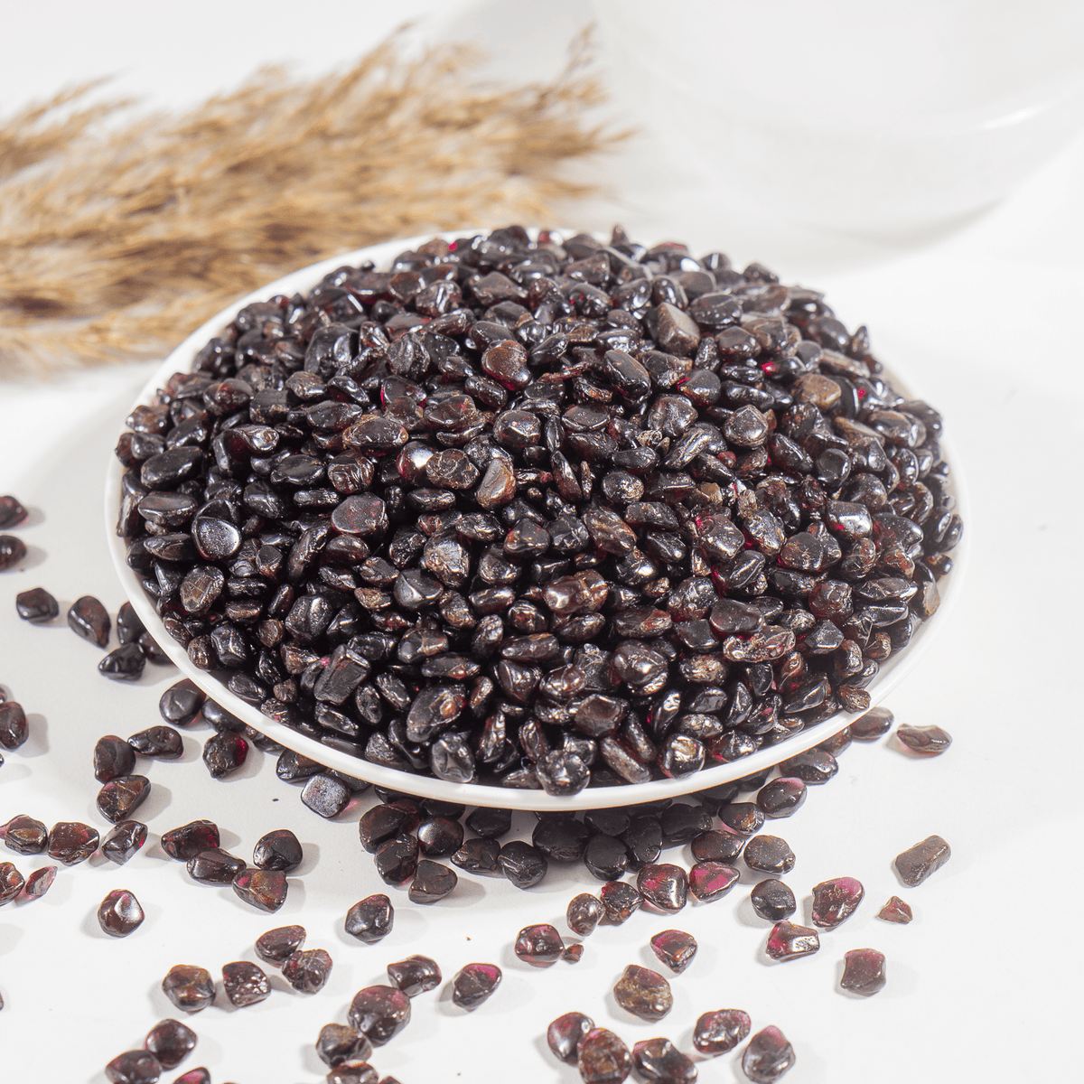 1kg Garnet Gemstone Chips