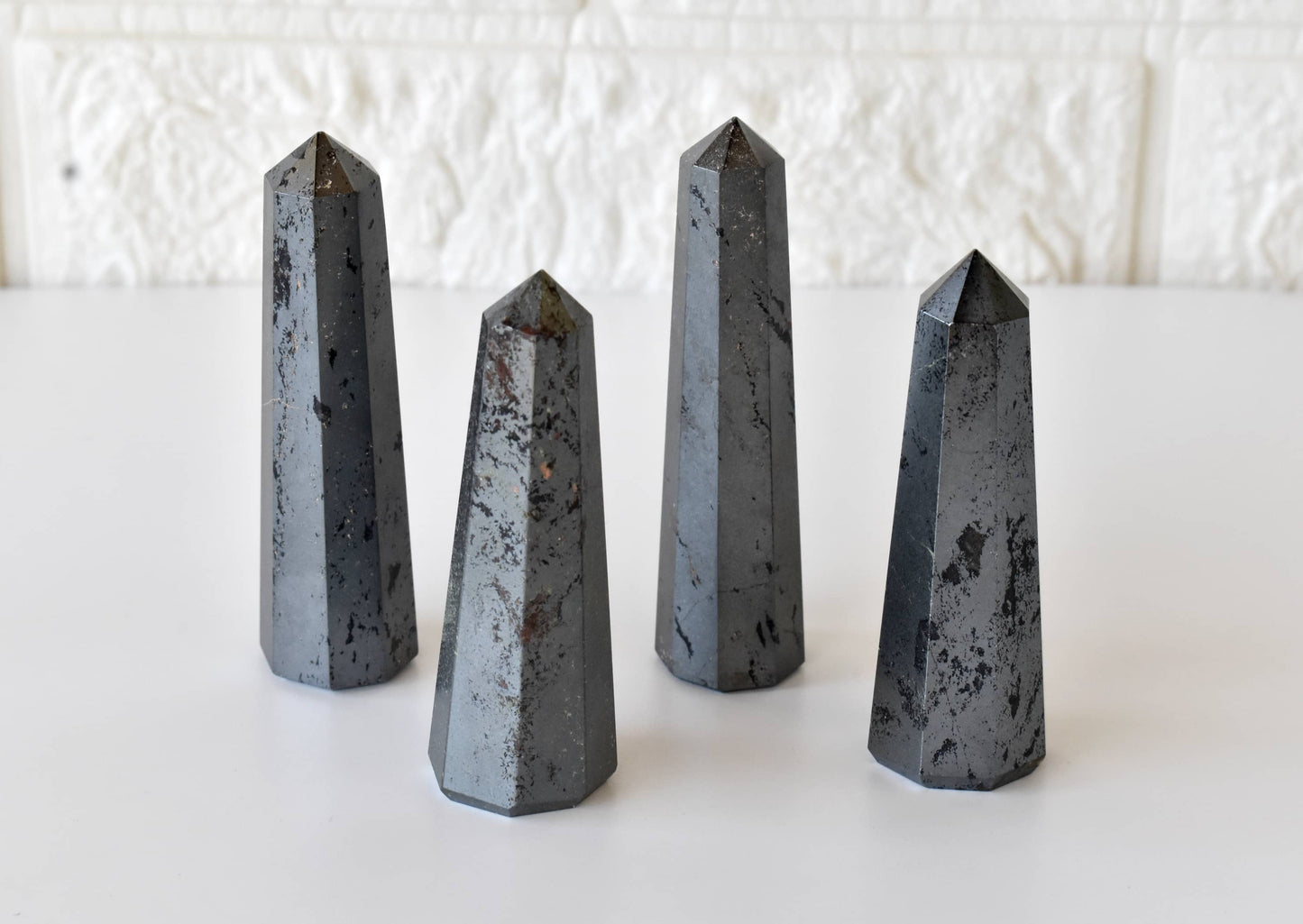 1kg Hematite Obelisk Tower Point (5-7Pcs)