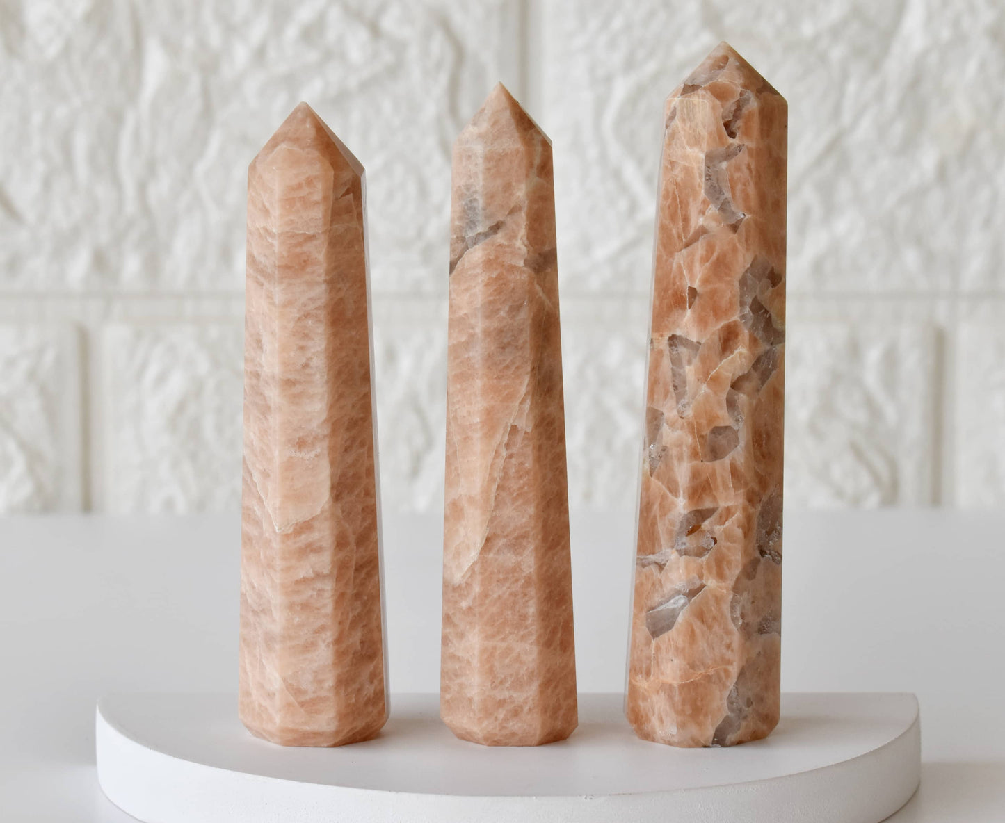 1kg Moonstone Obelisk Tower Point (11-13Pcs)