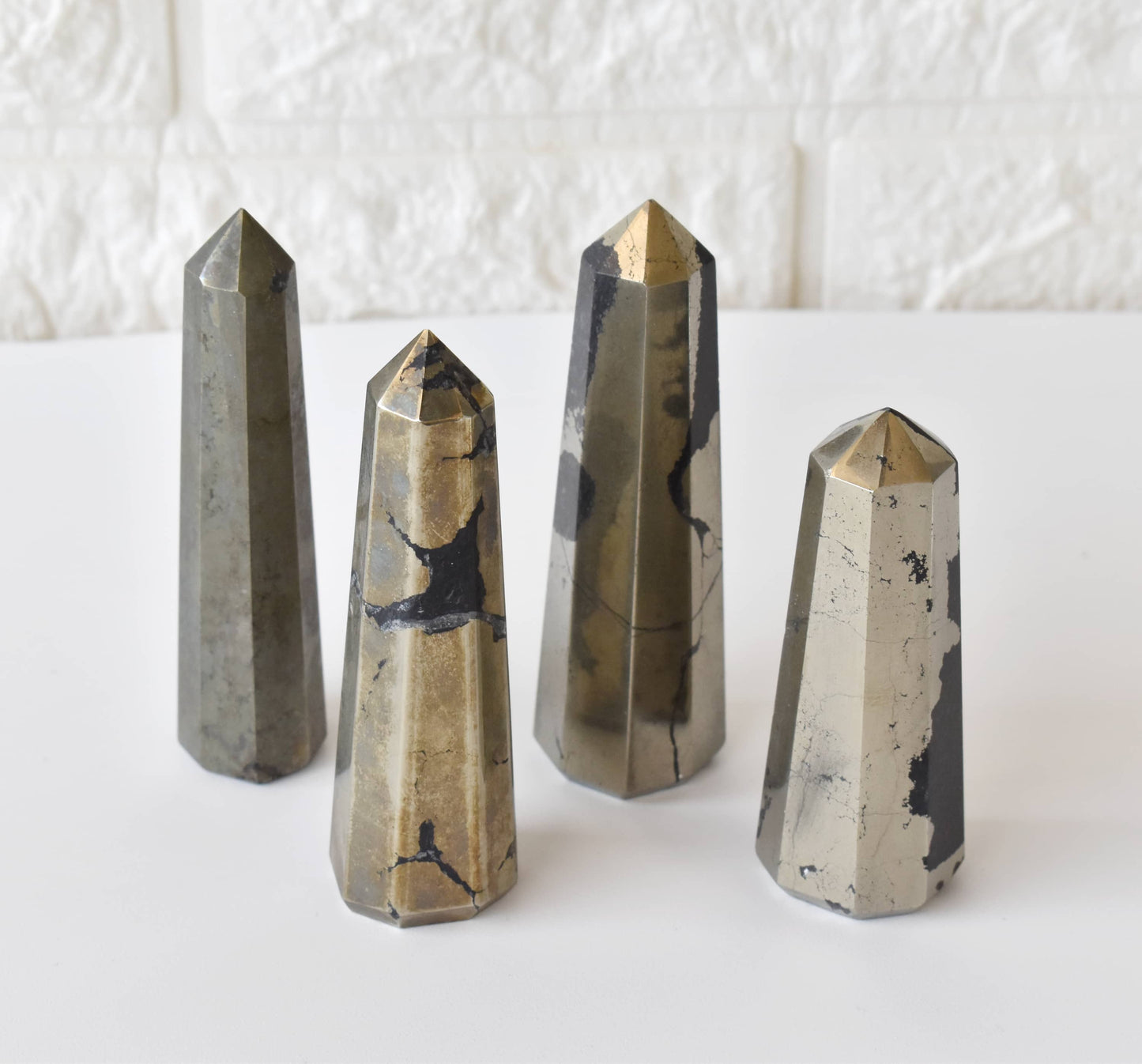 1kg Pyrite Obelisk Tower Point  (6-8Pcs)
