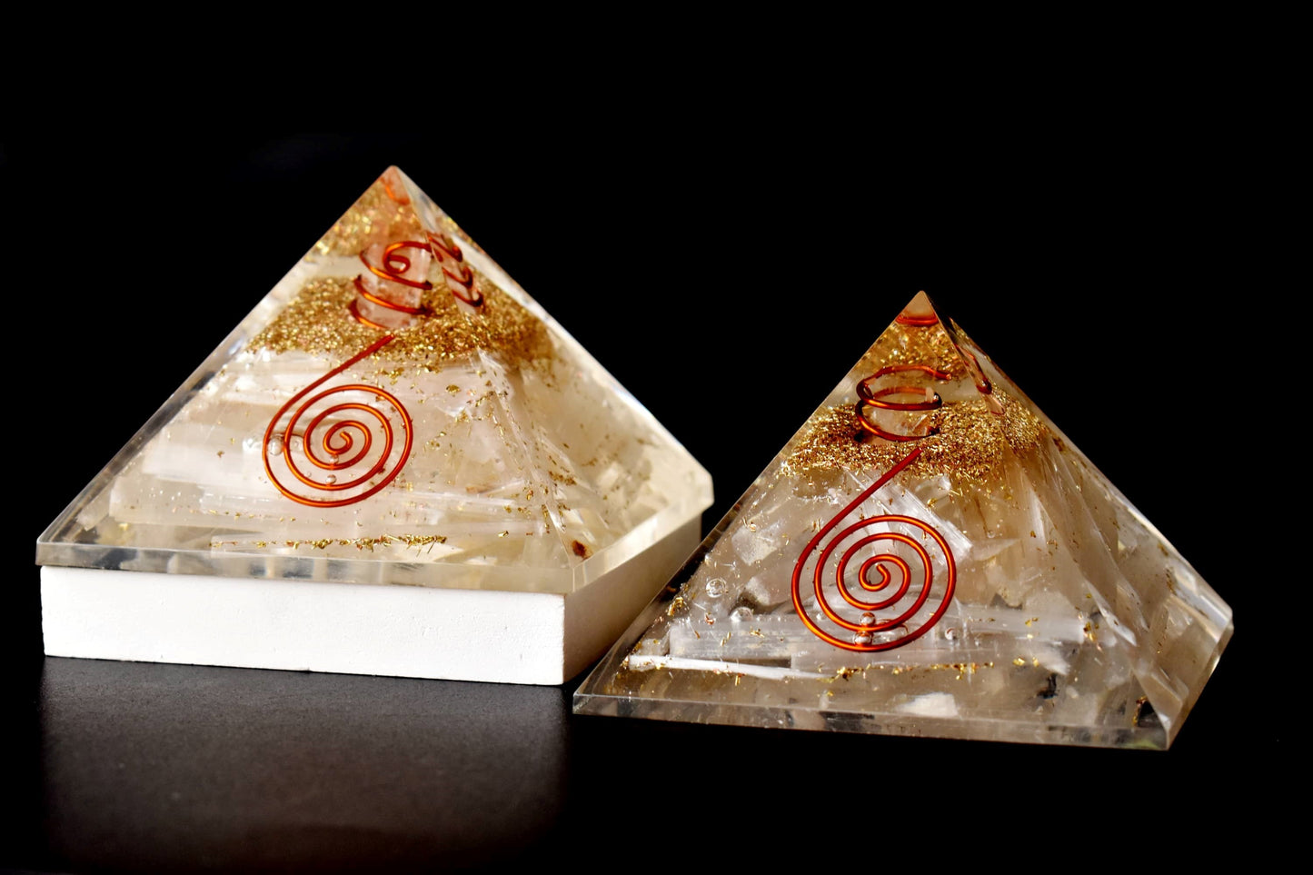 Selenite Orgone pyramid with Clear Quartz Crystal Pencil