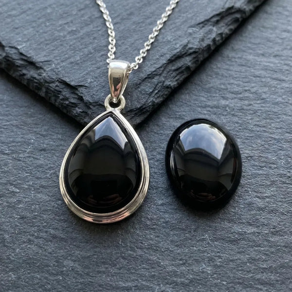 Pendants & Cabochons