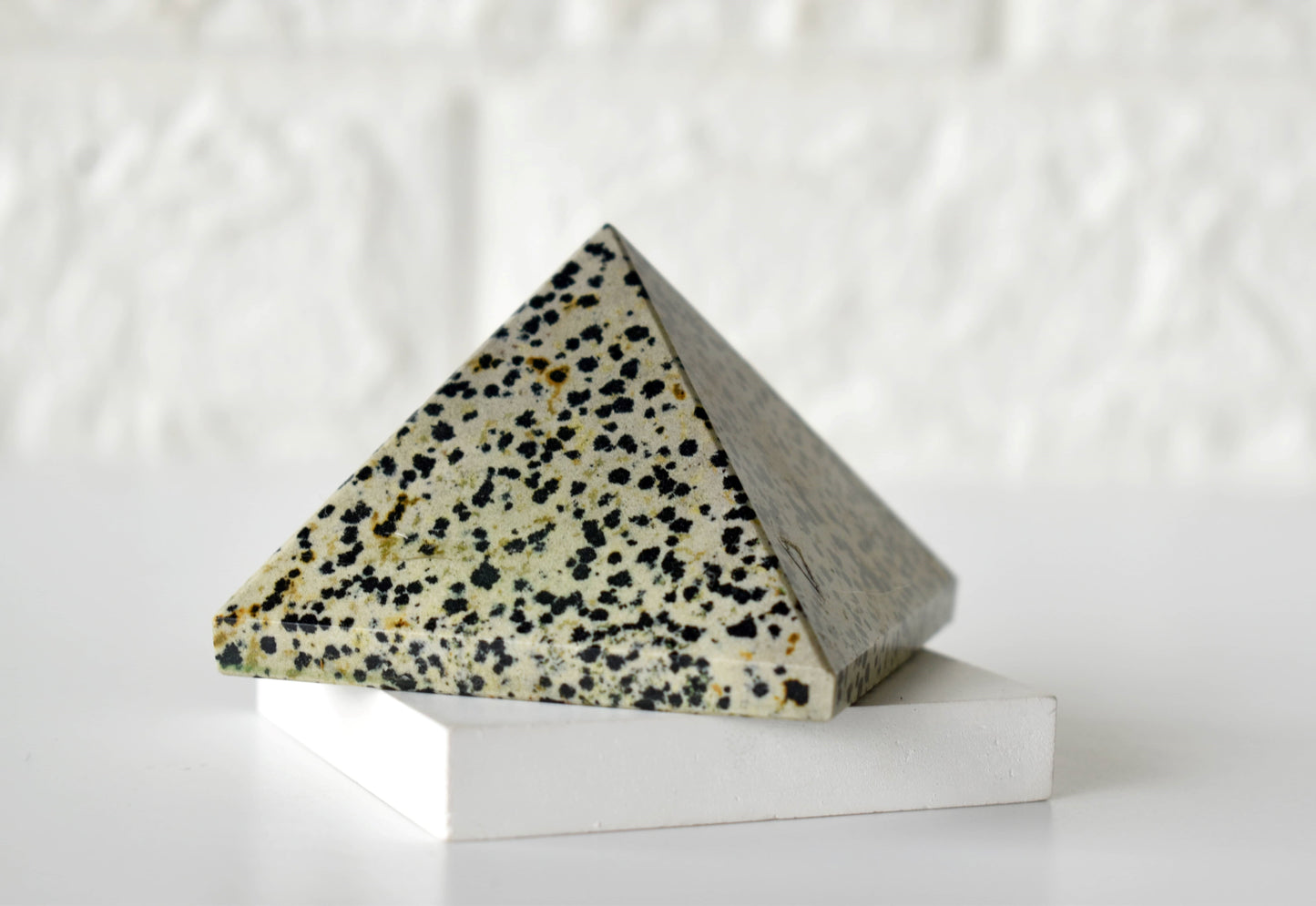 1Kg Dalmatian Jasper Crystal Pyramid (2 inches)