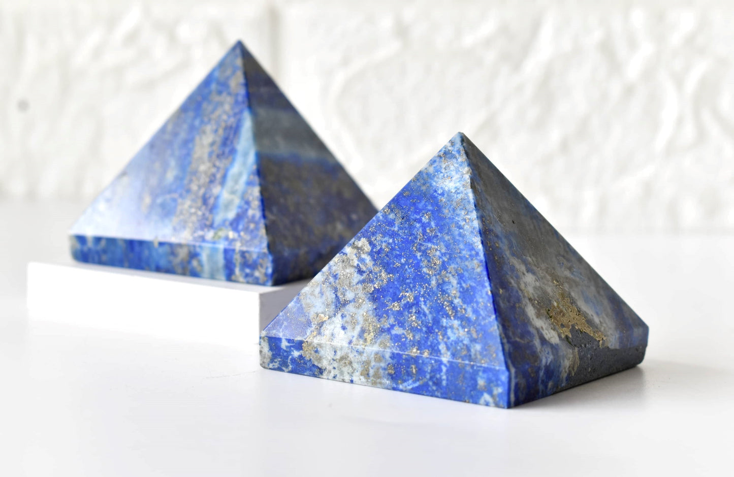 1Kg Lapis Lazuli Crystal Pyramid (2 inches)