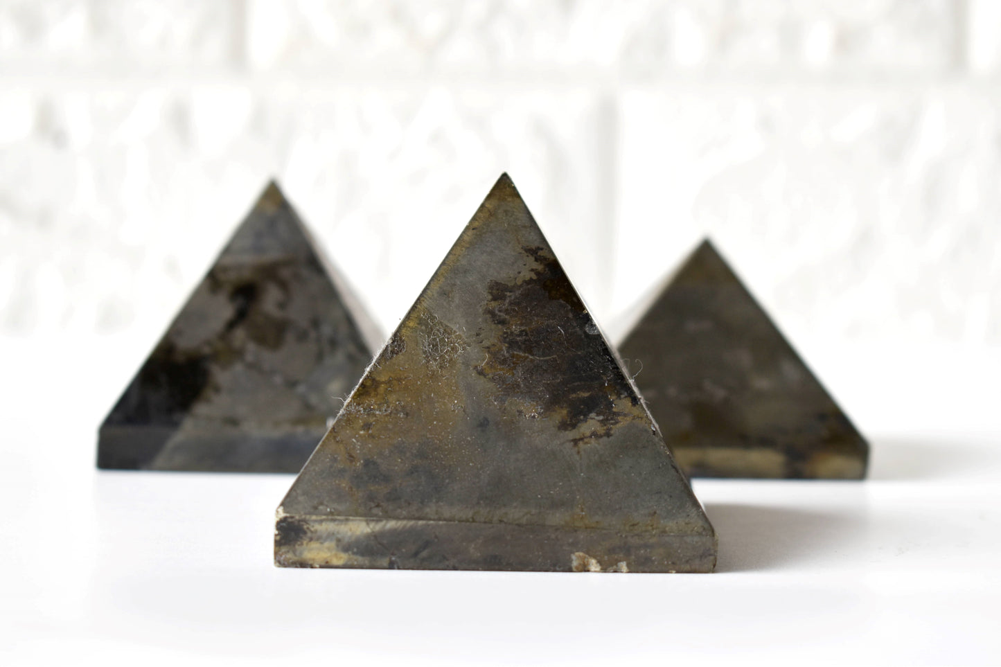1Kg Pyrite Crystal Pyramid (2 inches)