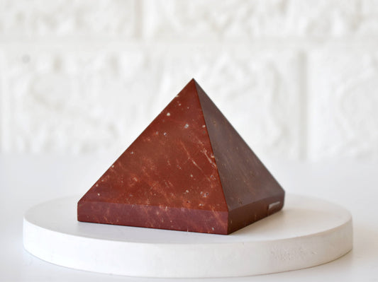 1 Kg Red Jasper Crystal Pyramid (2 inches)