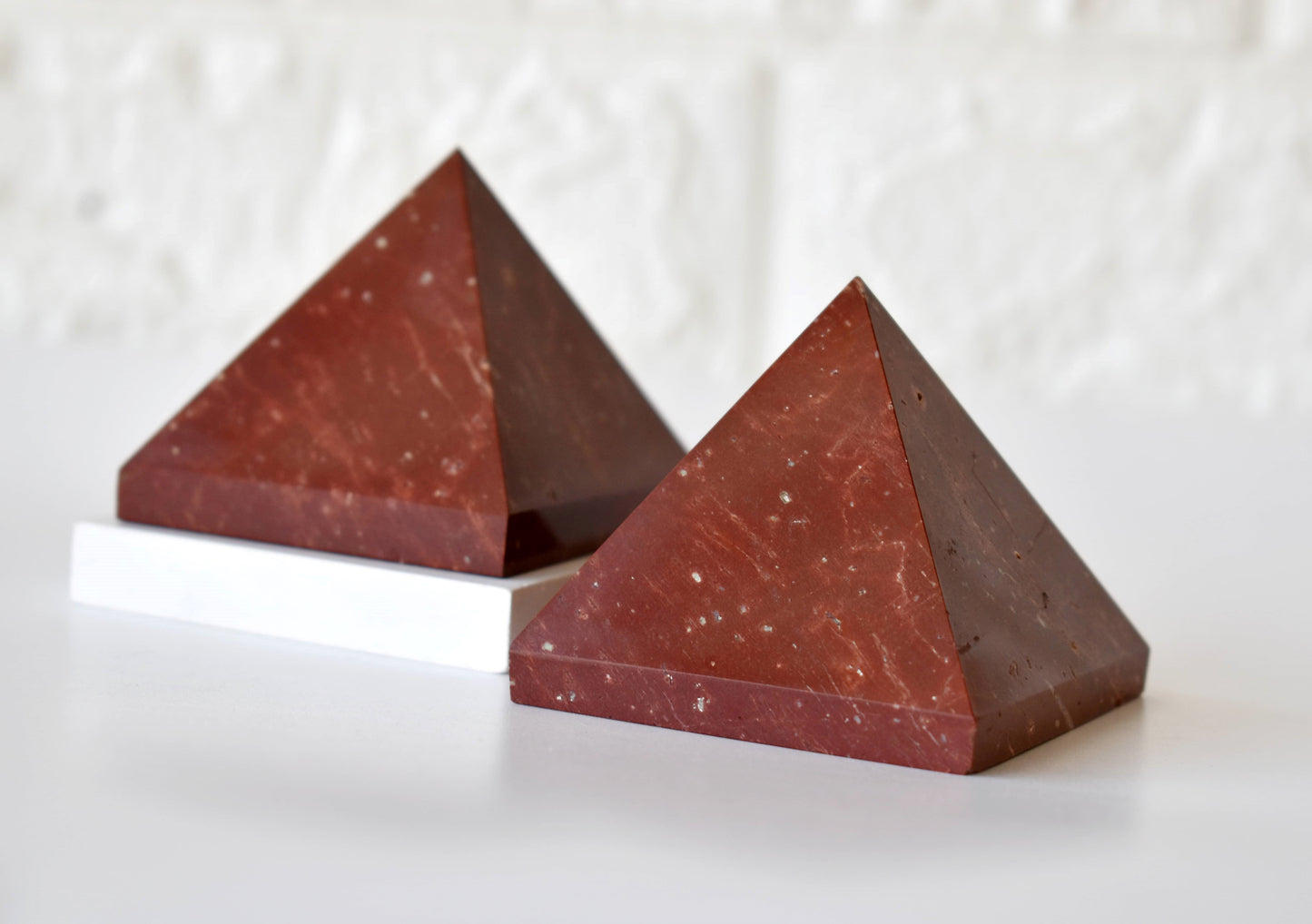 1 Kg Red Jasper Crystal Pyramid (2 inches)
