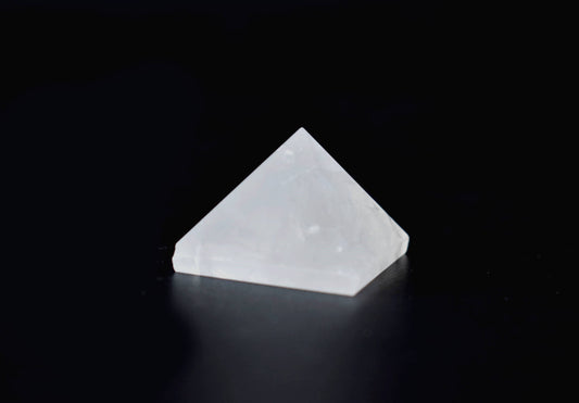 1" Clear Quartz Crystal Pyramids