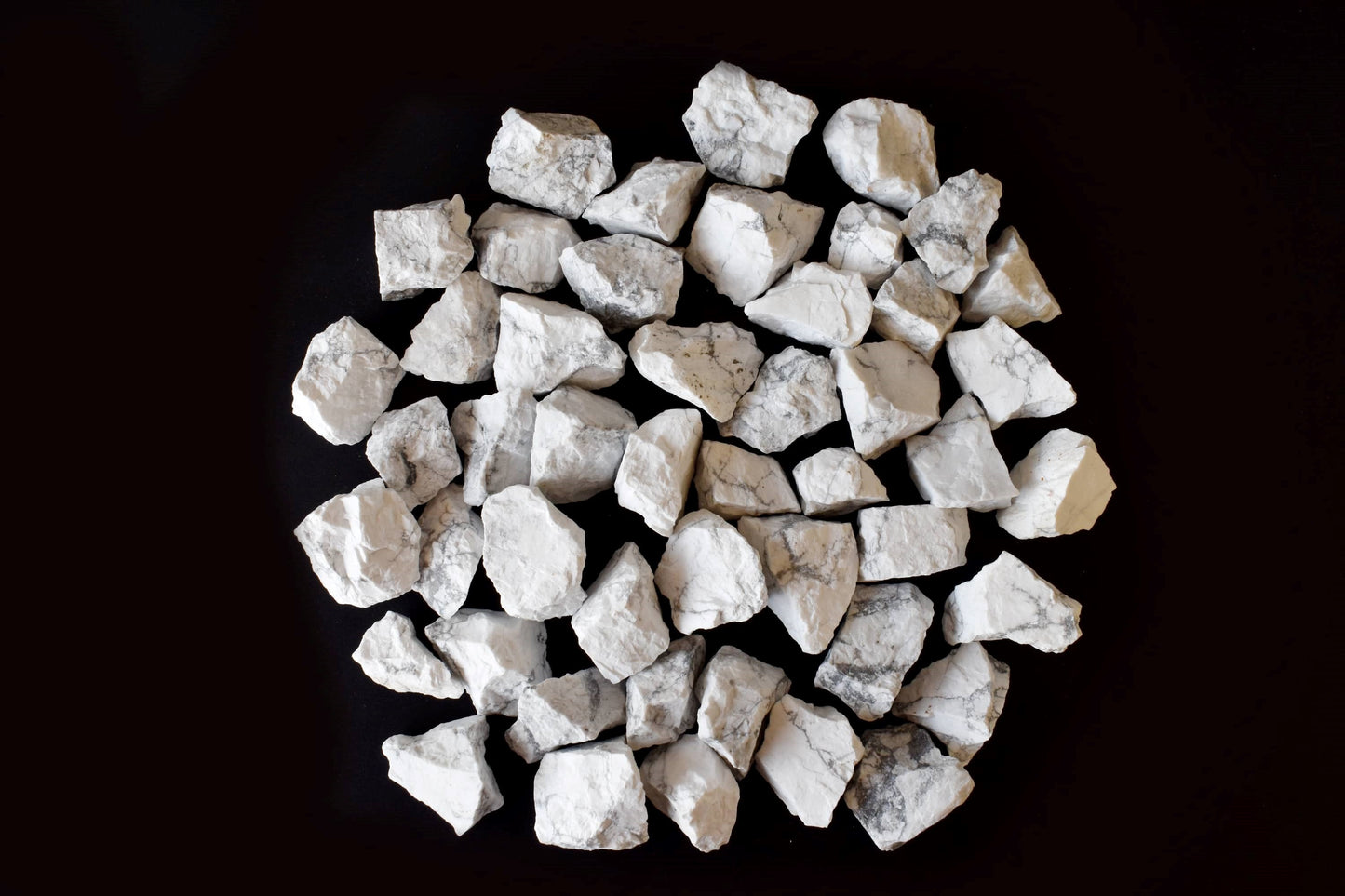 1Kg Howlite Rough Stones