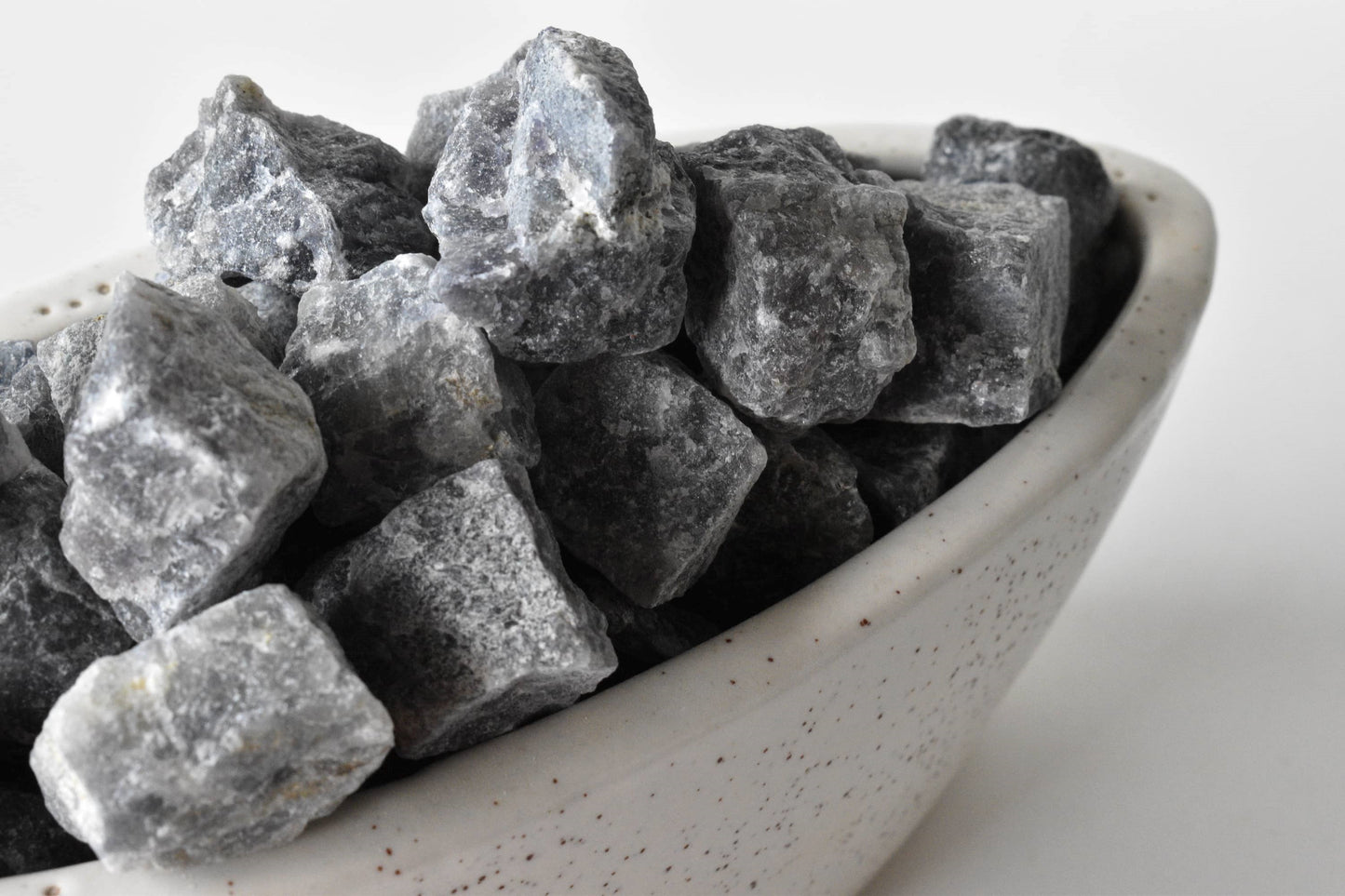 1Kg Iolite Rough Stones