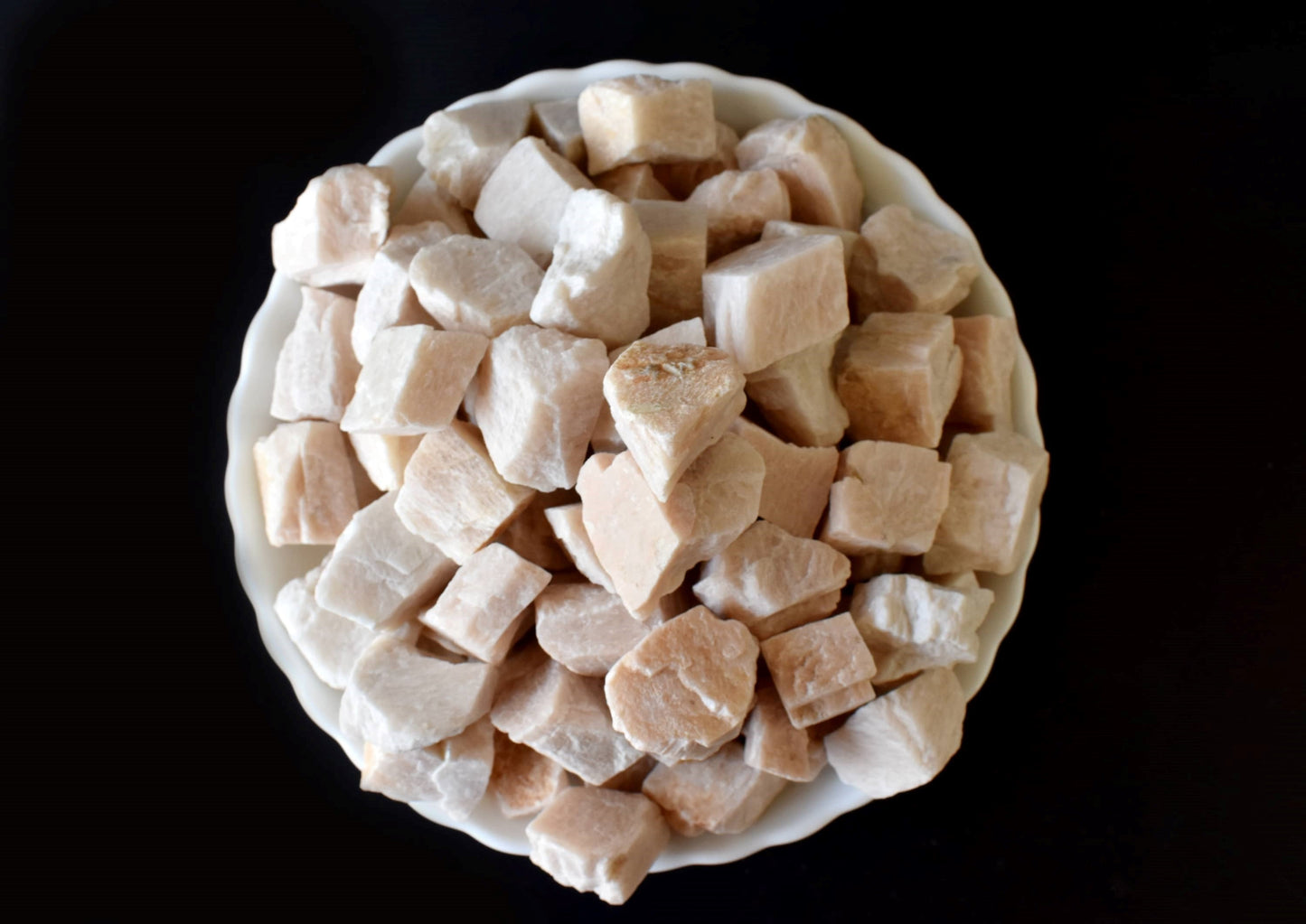 1Kg Peach Moonstone Rough Stones