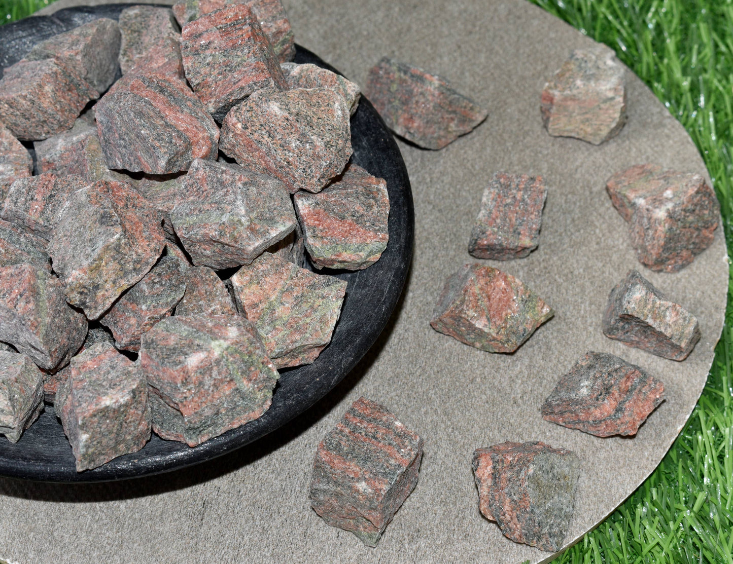 1Kg Unakite Rough Natural Stones