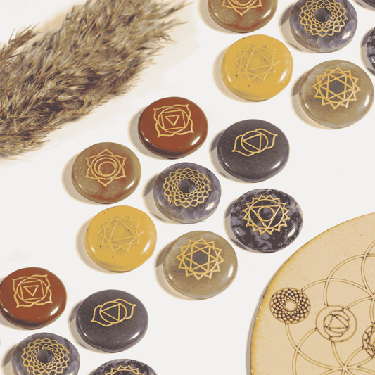 Chakra Crystals Set, Round Reiki 7 Chakra Stones Set, Wooden Grid Plate, Selenite Log