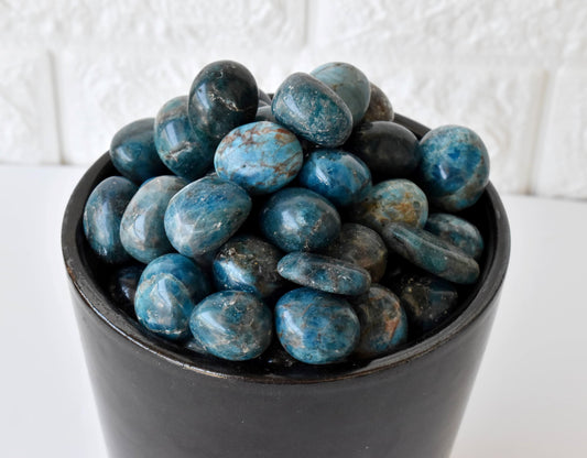 1Kg Apatite Tumbled Stones