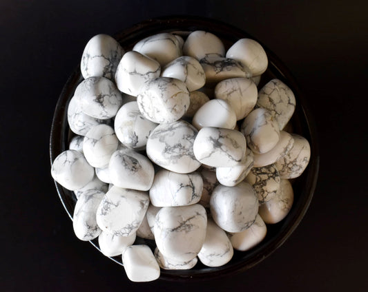 1Kg Howlite Tumbled Stones