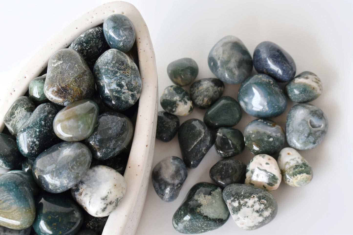 1Kg Moss Agate Tumbled Stones