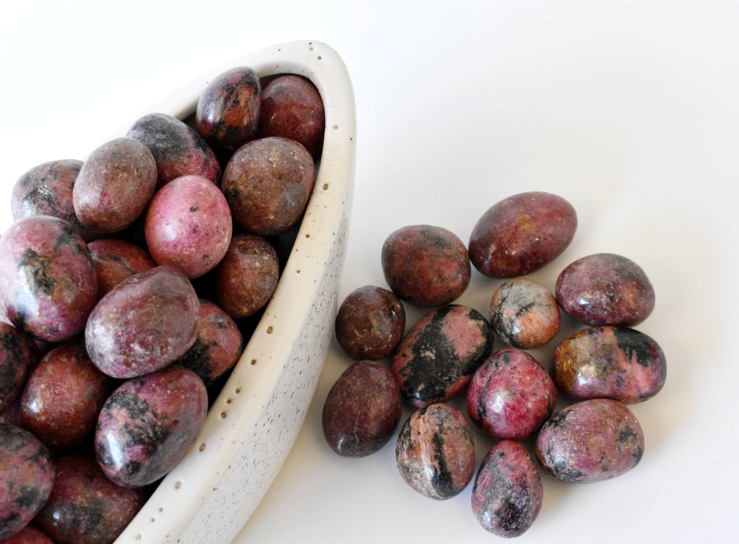 1Kg Rhodonite Tumbled Stones