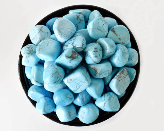 1Kg Turquoise Howlite Tumbled Stones