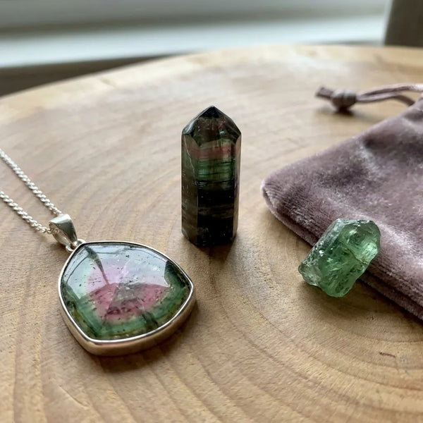 Pendants, Towers & Chips