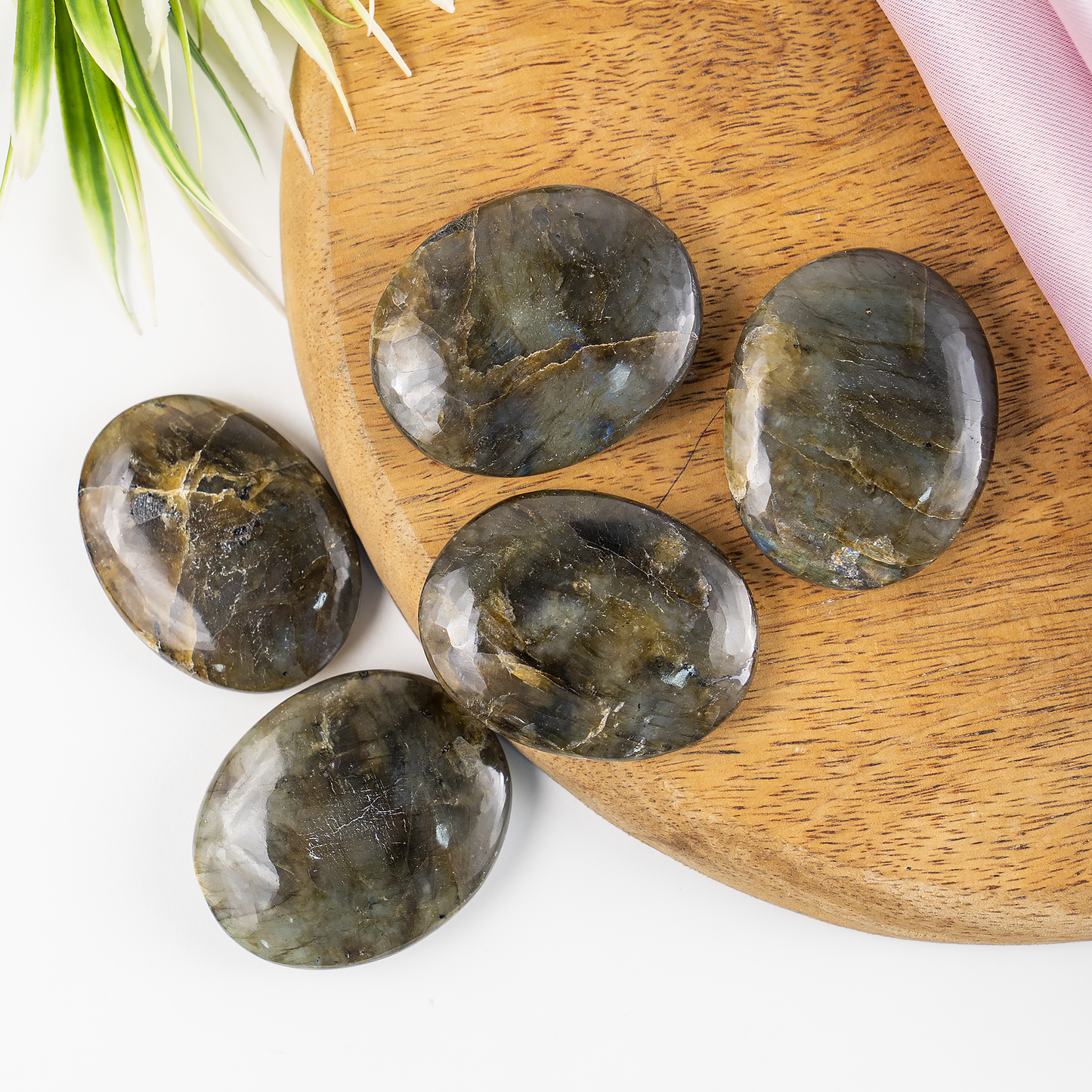 1kg Labradorite Palm Stones (6-8Pcs).