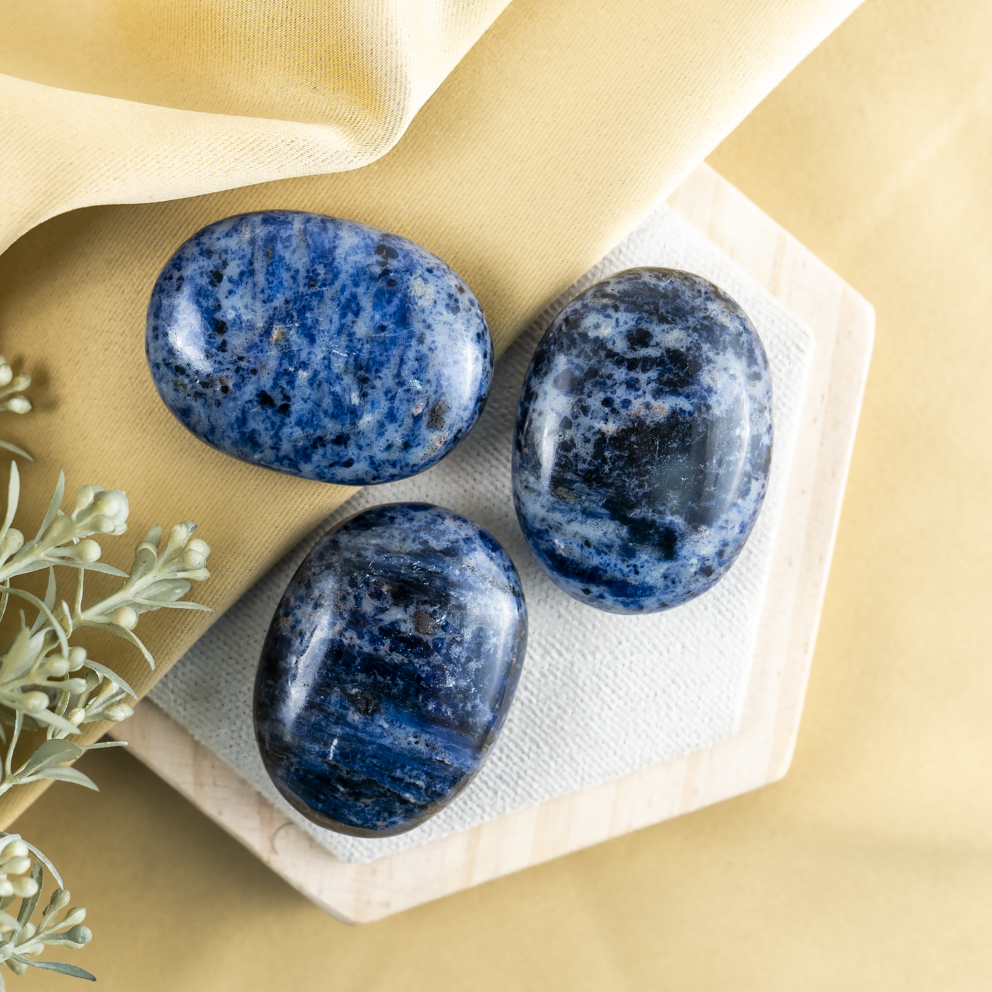 1kg Sodalite Palm Stones (6-8Pcs)