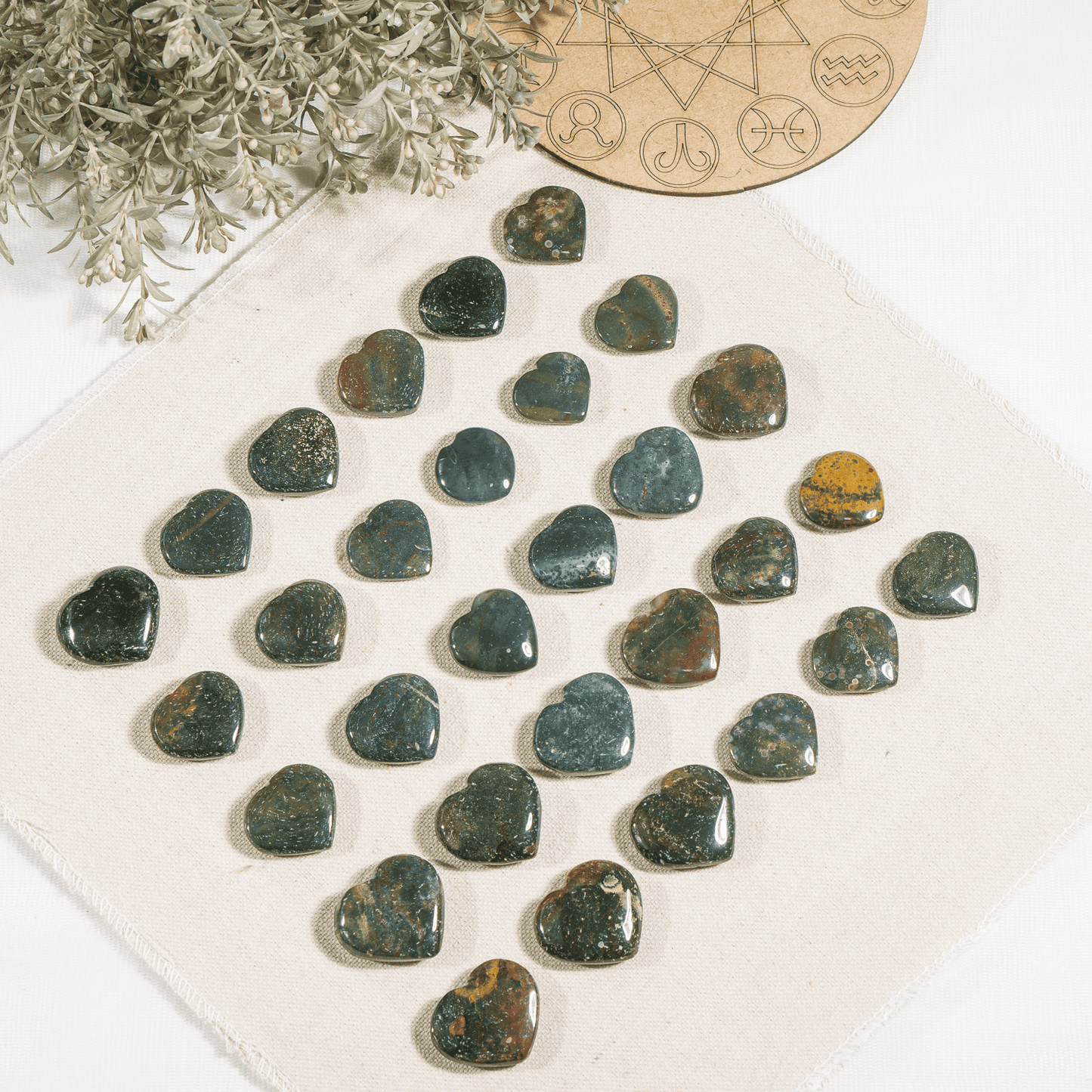 Bloodstone Heart Crystals(1 inch)