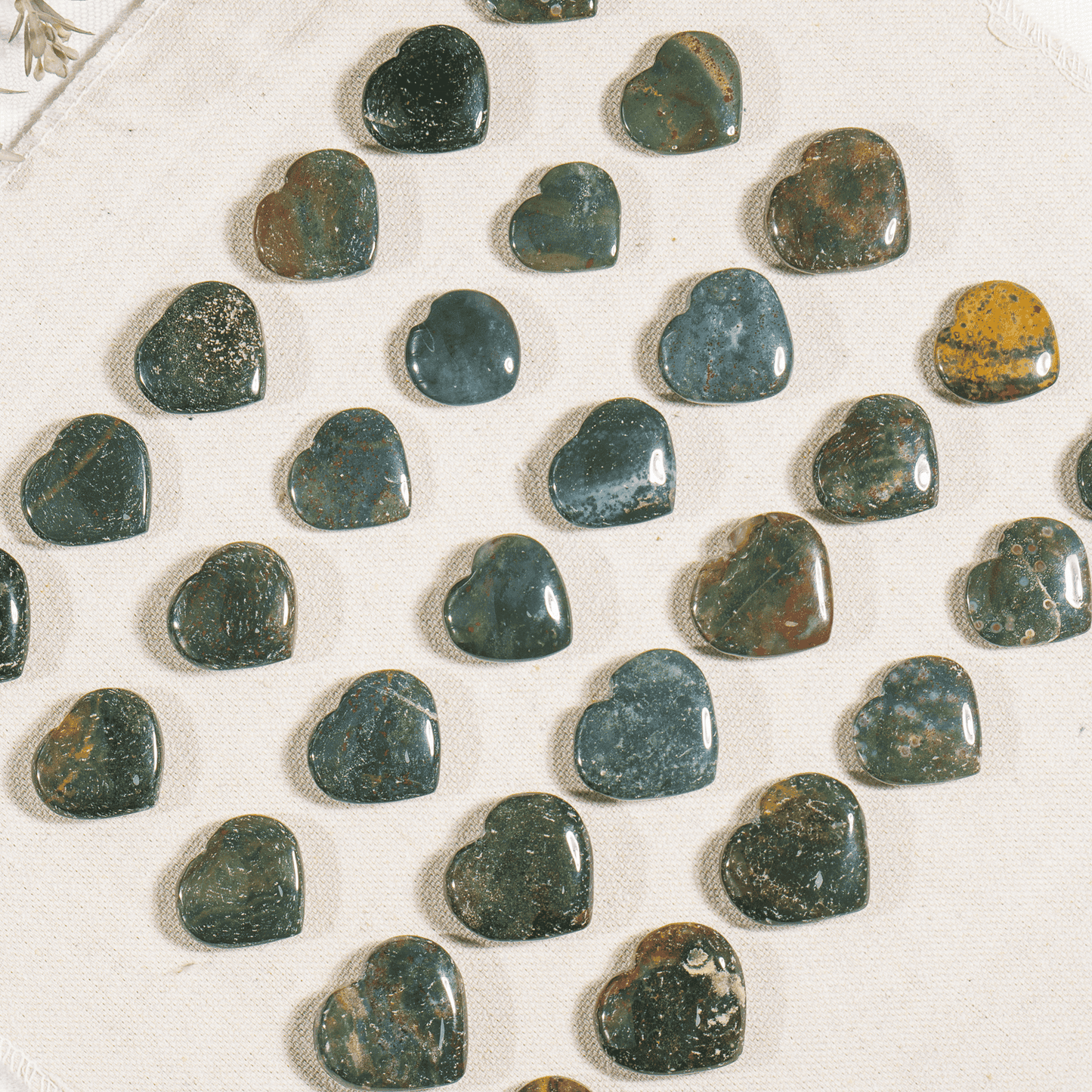 Bloodstone Heart Crystals(1 inch)
