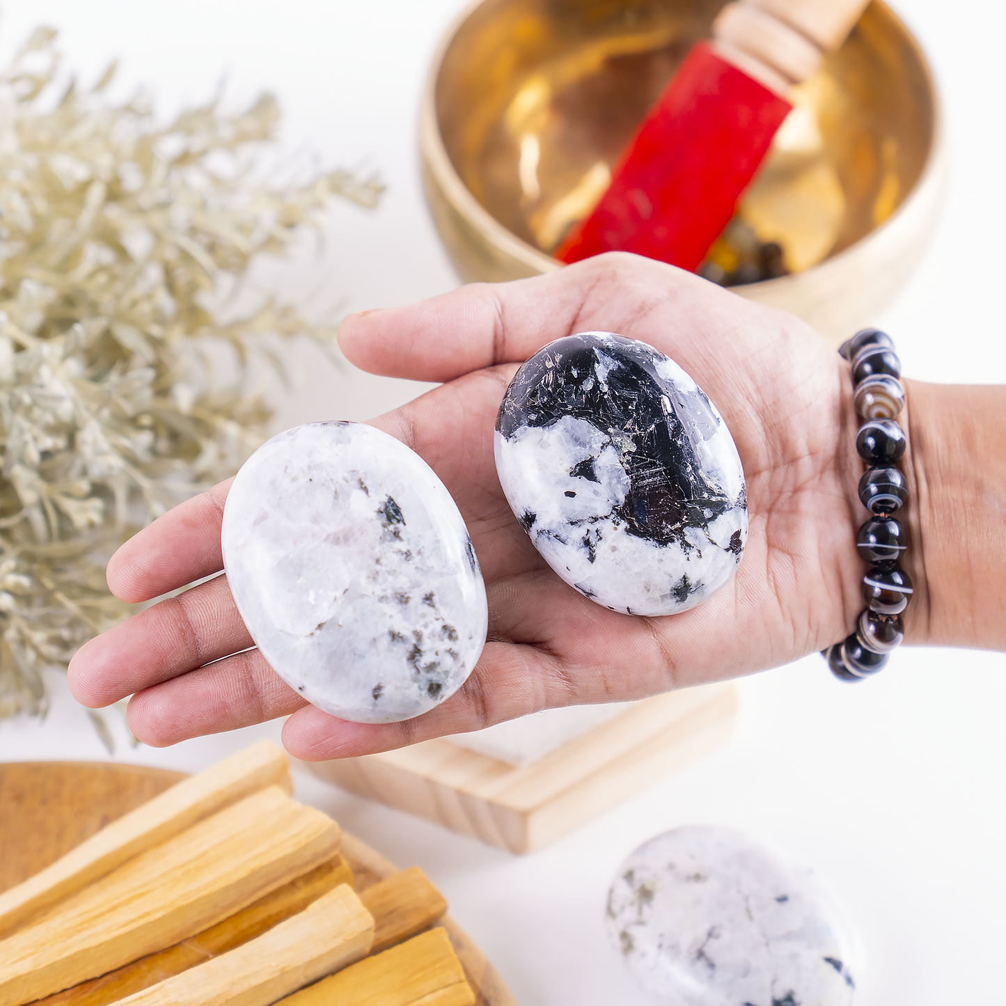 1kg Rainbow Moonstone Palm Stones (6-8Pcs)