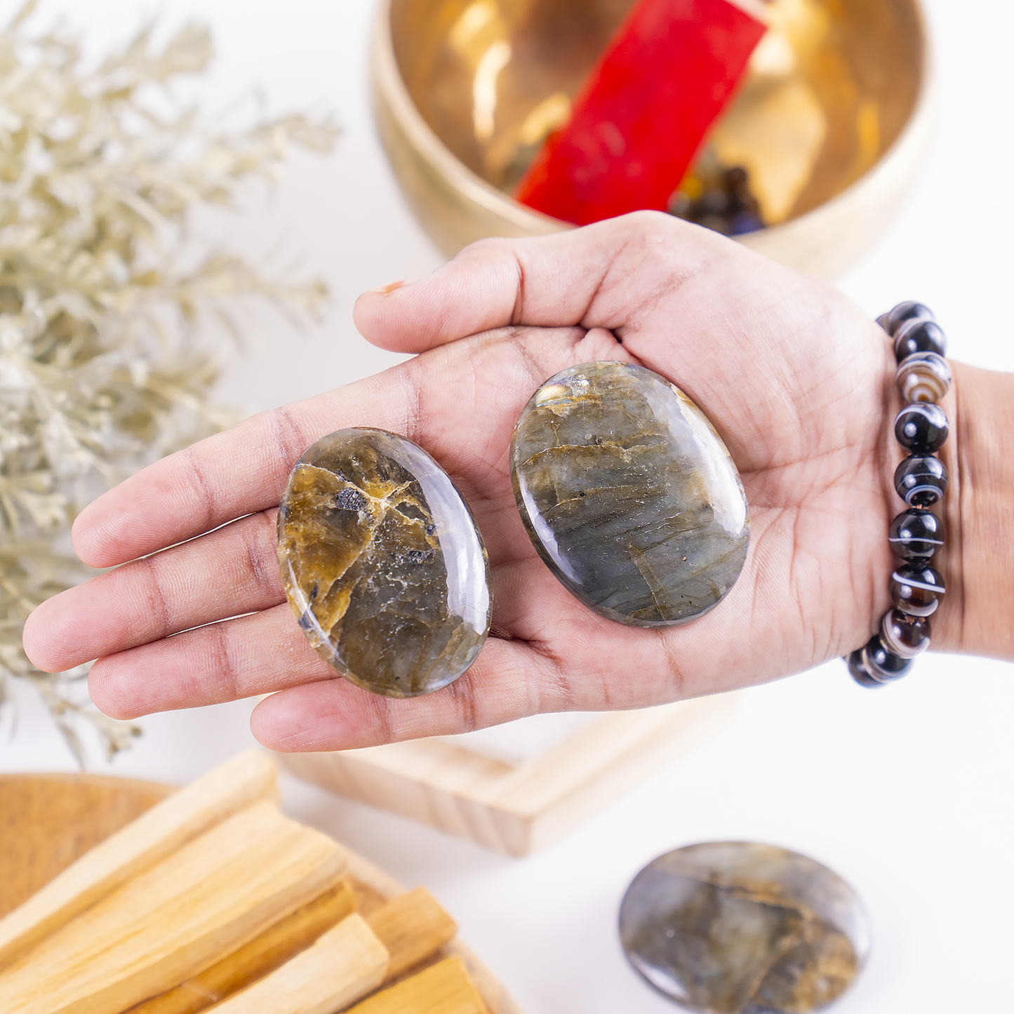 1kg Labradorite Palm Stones (6-8Pcs).