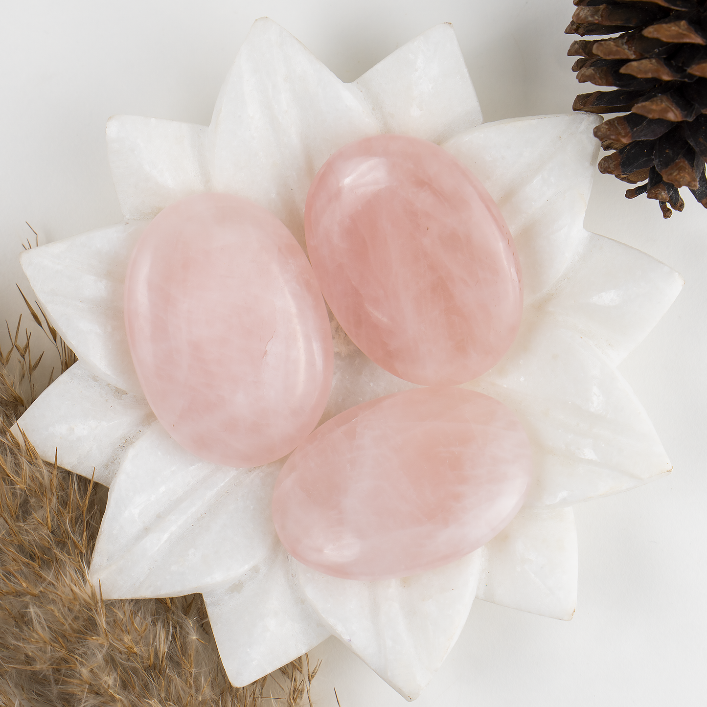 1kg  Rose Quartz Palm Stones (6-8Pcs)