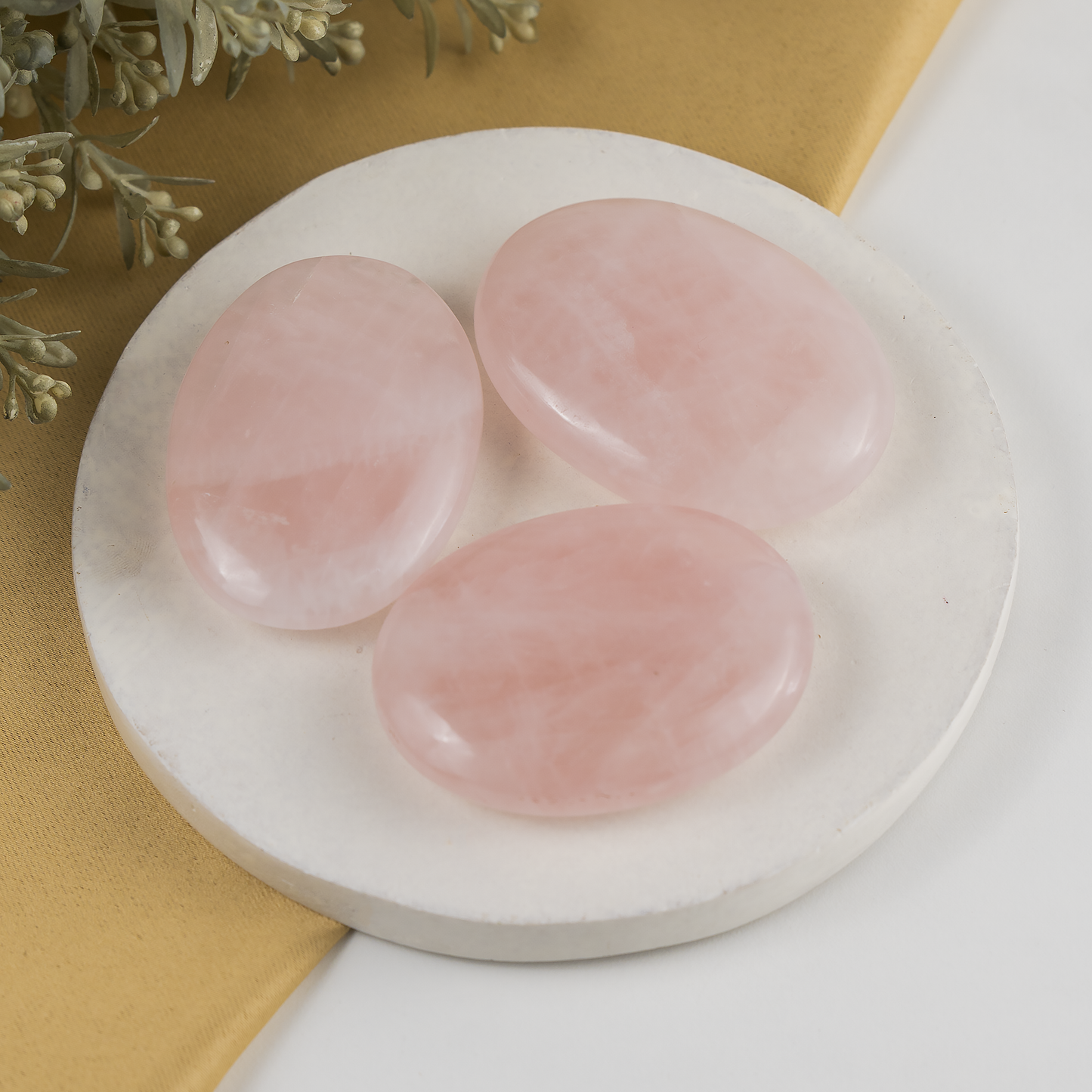 1kg  Rose Quartz Palm Stones (6-8Pcs)