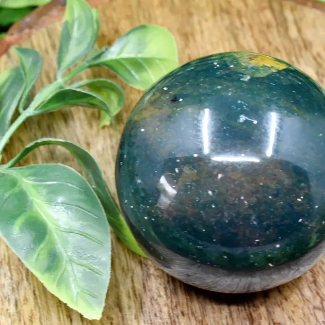 1Pc Sphere Bloodstone Crystal Ball | Healing Sphere | Orb Crystal Stone | Crystal Healing Divination ball Gift.
