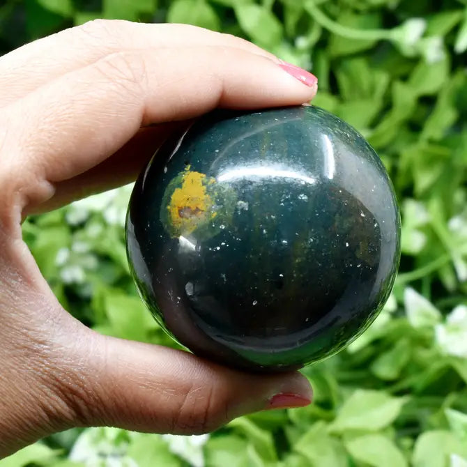 1Pc Sphere Bloodstone Crystal Ball | Healing Sphere | Orb Crystal Stone | Crystal Healing Divination ball Gift.