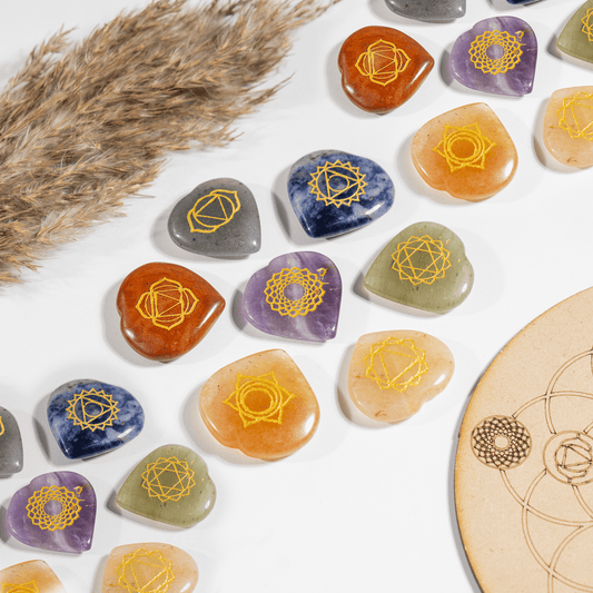 Chakra Crystals Set, Heart Shaped Reiki 7 Chakra Stones Set.