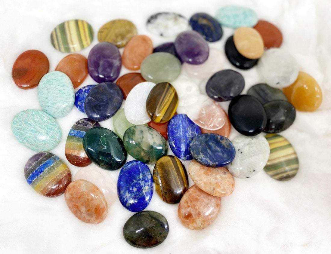Mix Pack of 50 Worry Stones.