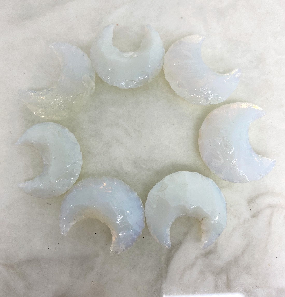 1"Opal Glass Moon Arrowhead Point